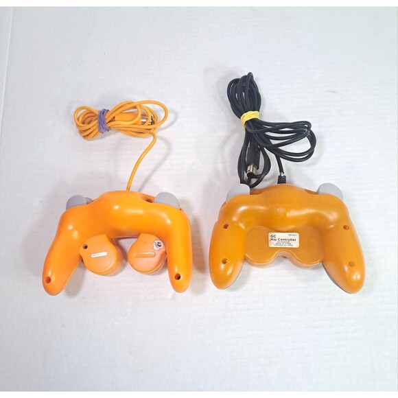 Nintendo GameCube 3rd Party Controller Lot Of 2 Hip Gear Unbranded Orange Tested - Picture 4 of 6